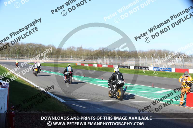 donington no limits trackday;donington park photographs;donington trackday photographs;no limits trackdays;peter wileman photography;trackday digital images;trackday photos